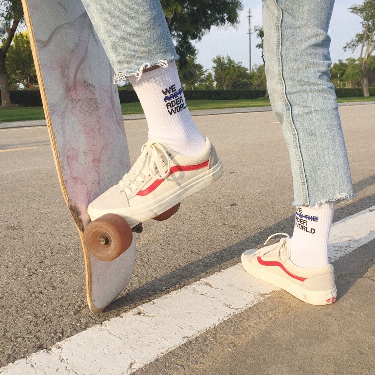 Skateboard Simple Letter Solid Color Cotton Socks Crew Socks For Men Women Words Socks